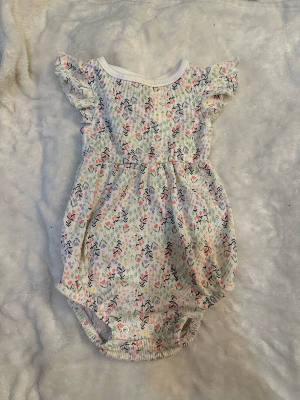 Floral Ruffle-Sleeve Baby Bodysuit - White with Pink & Green Floral Print